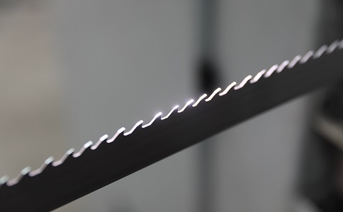 台州双金属带锯条产生切削噪音的原因具体有哪些？